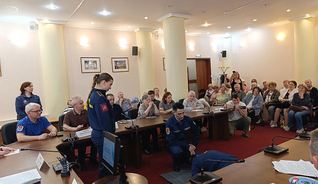 Узнали о первой помощи от спасателей